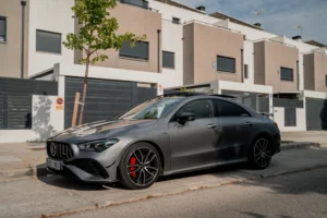 Mercedes-AMG CLA 35 (Gris)